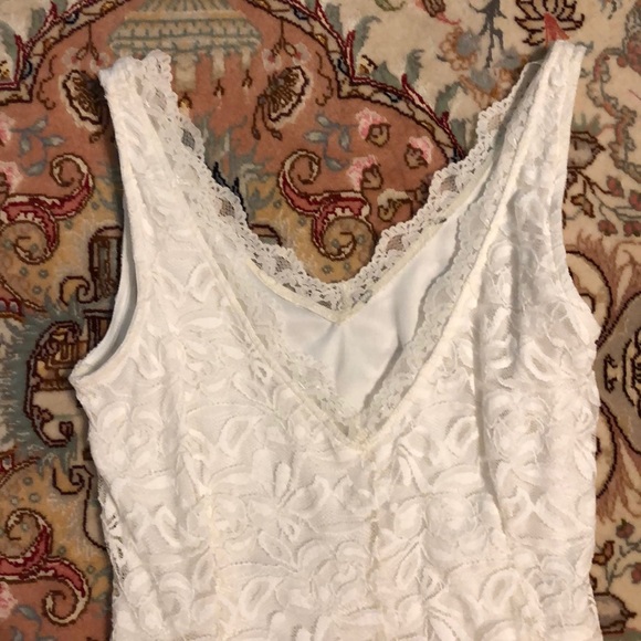 Lace top - Picture 2 of 2